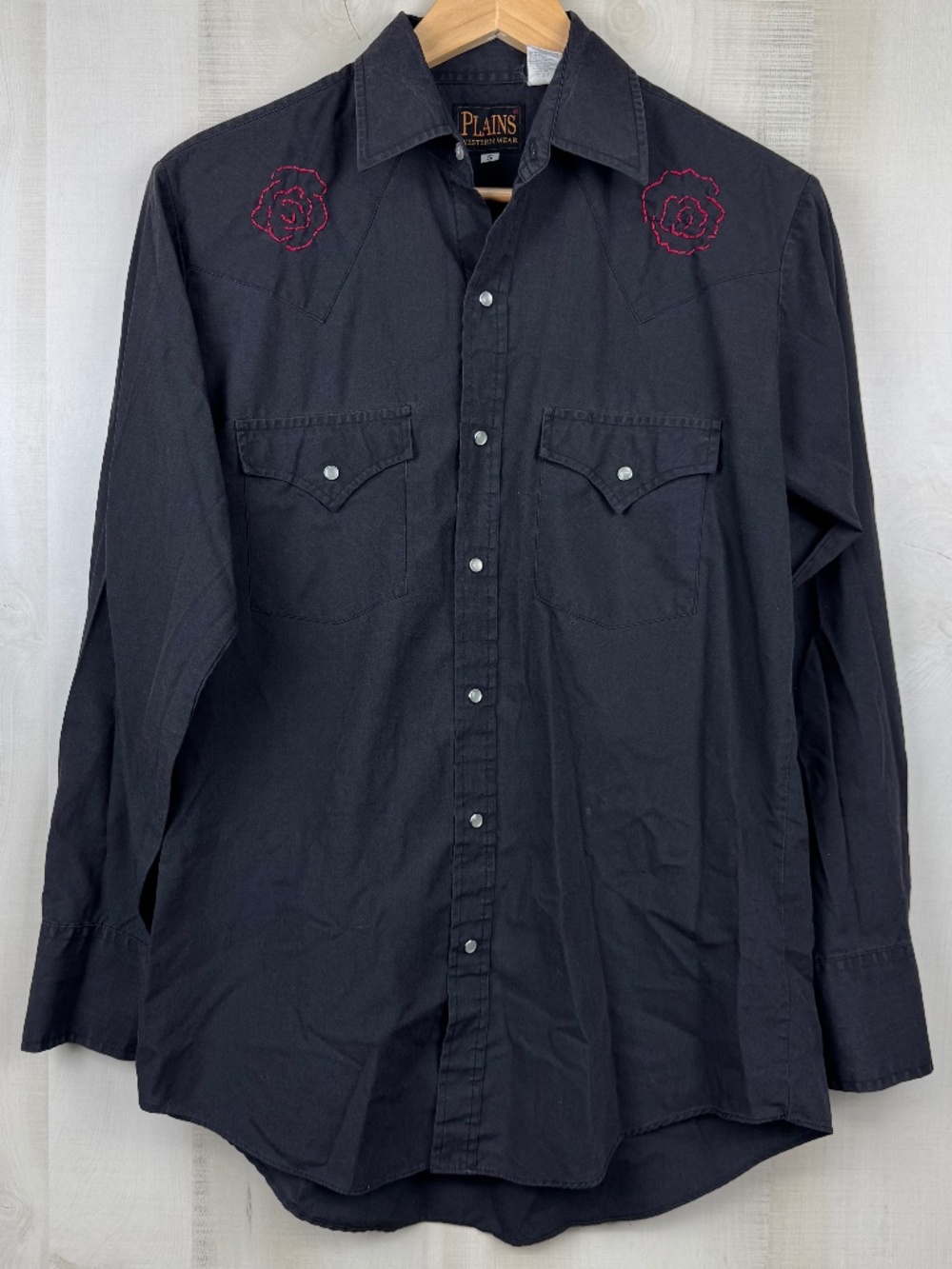Vintage Plains Western Ware Men’s Western Shirt Black Embroidered Roses Sz Small